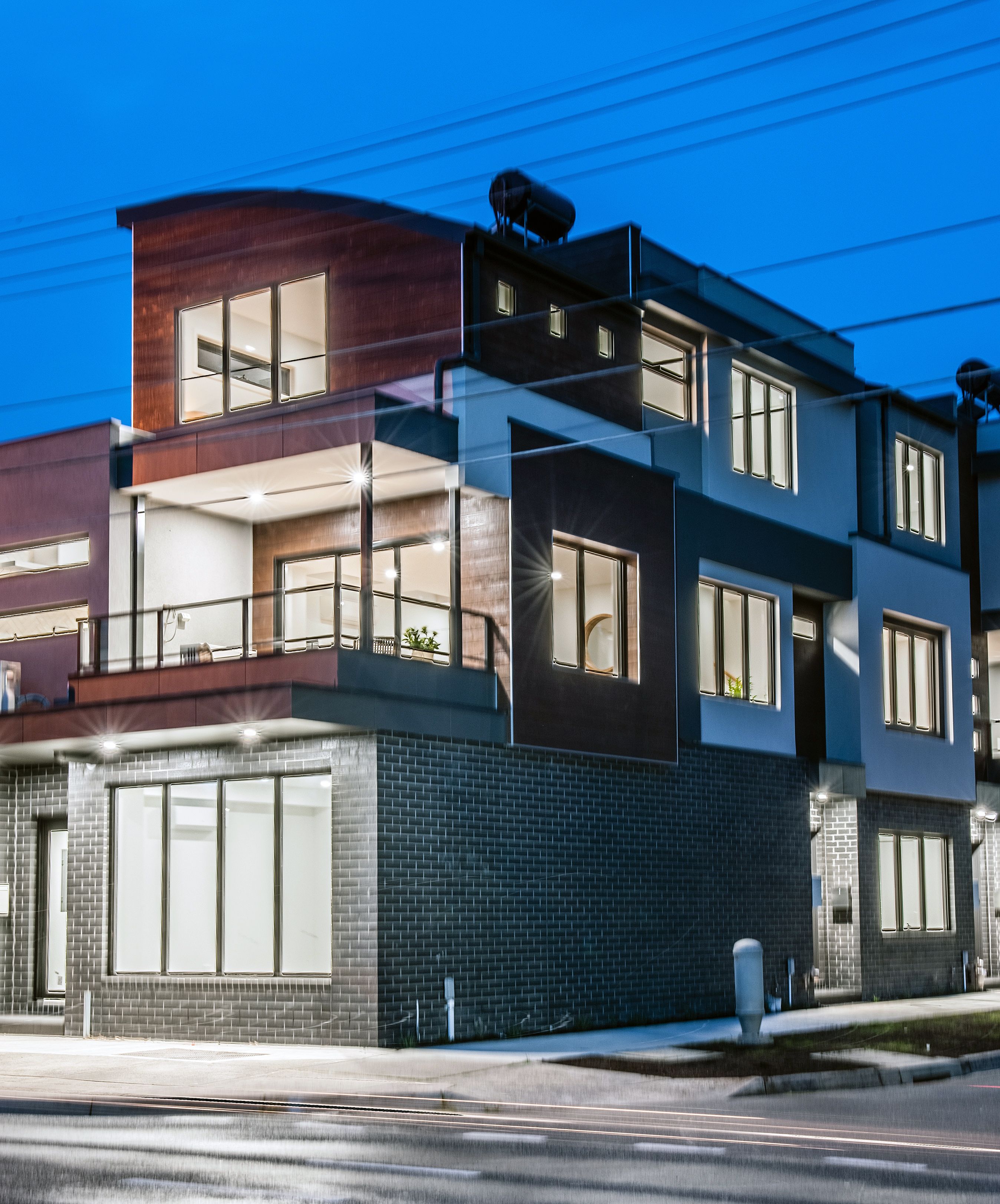 1/98 Liston Avenue, Reservoir, VIC 3073