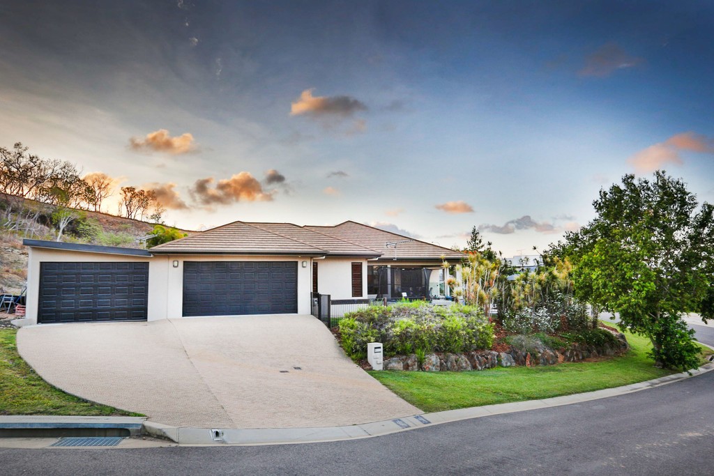 49 Timbury Way, Mount Louisa, QLD 4814