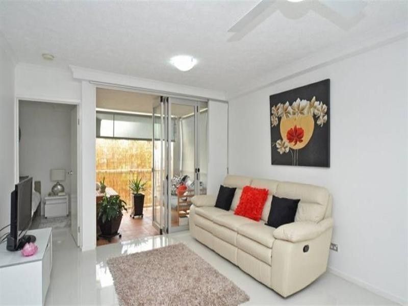 12/414 Marine Parade, Biggera Waters, QLD 4216