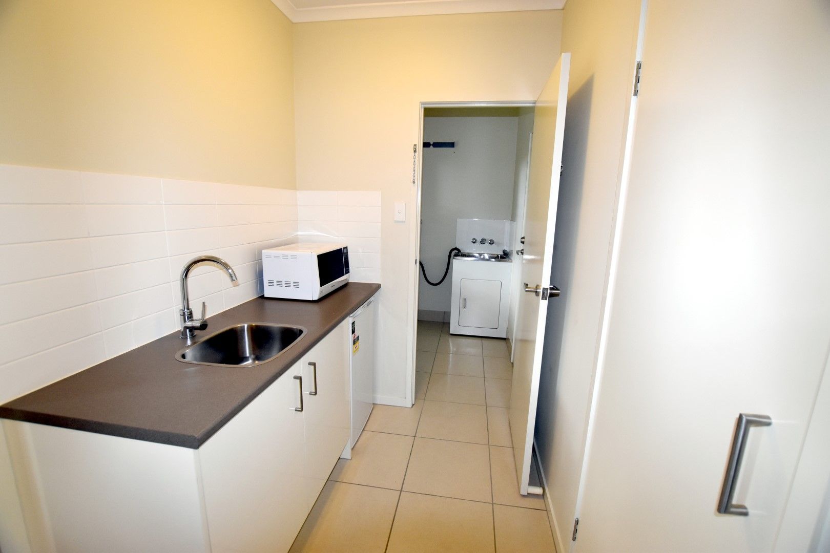 23b/1 Collins Lane, Kin Kora, QLD 4680
