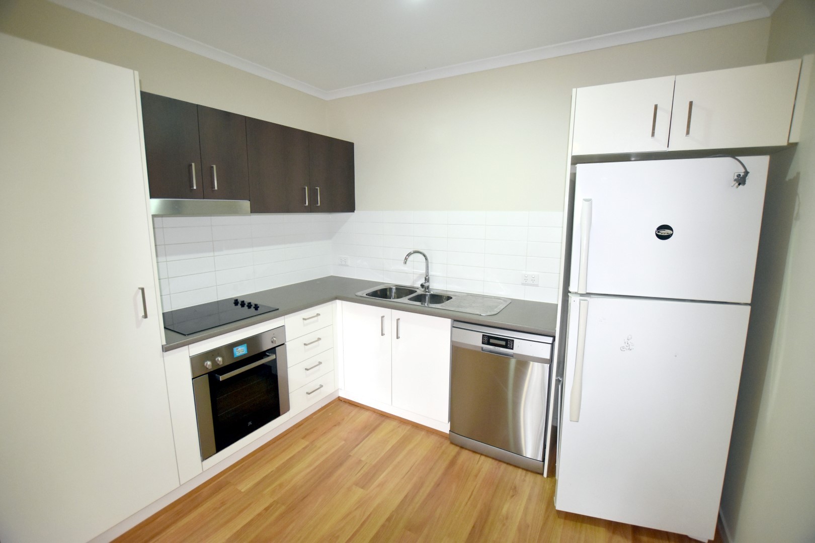23a/1 Collins Lane, Kin Kora, QLD 4680
