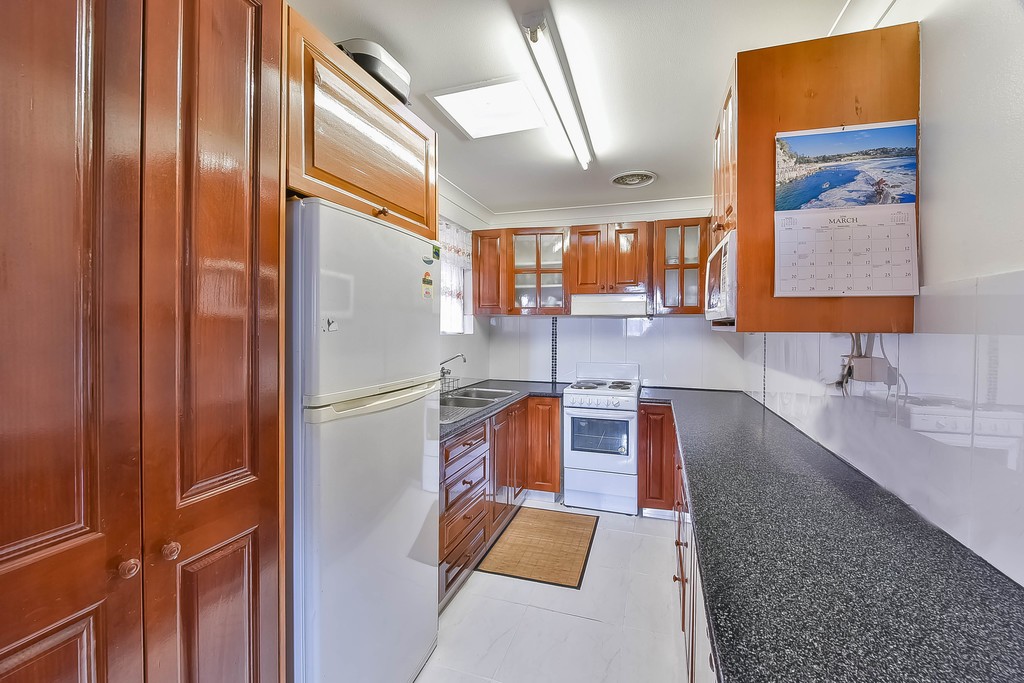 3/10 Atchison Road, Macquarie Fields, NSW 2564