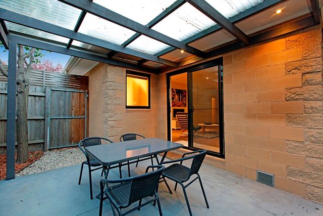 2/57 Kinsale Street, Reservoir, VIC 3073