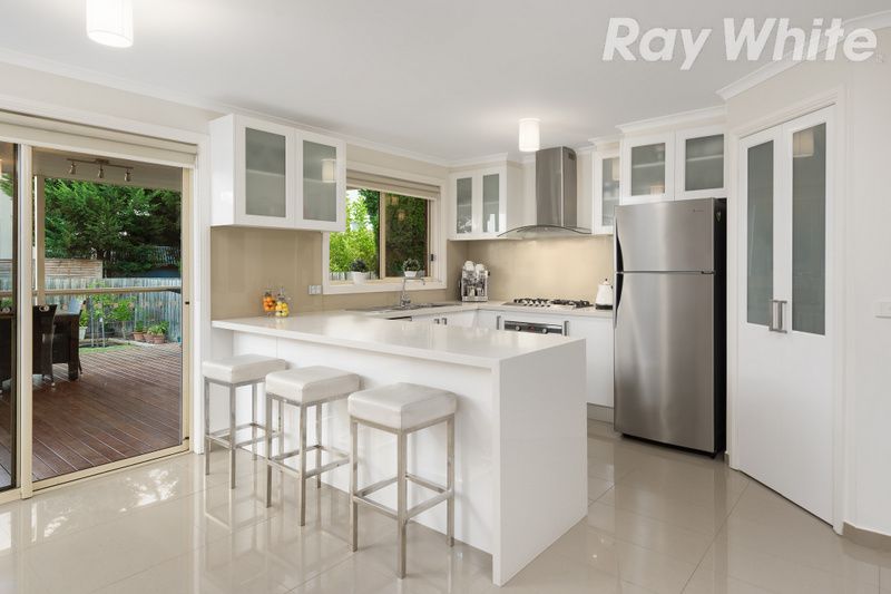 5 Island Place, Mill Park, VIC 3082