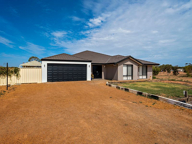 8 Roding Court, Deepdale, WA 6532