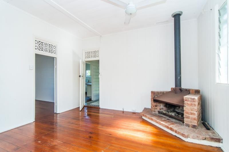 77 Haig Road, AUCHENFLOWER, QLD 4066