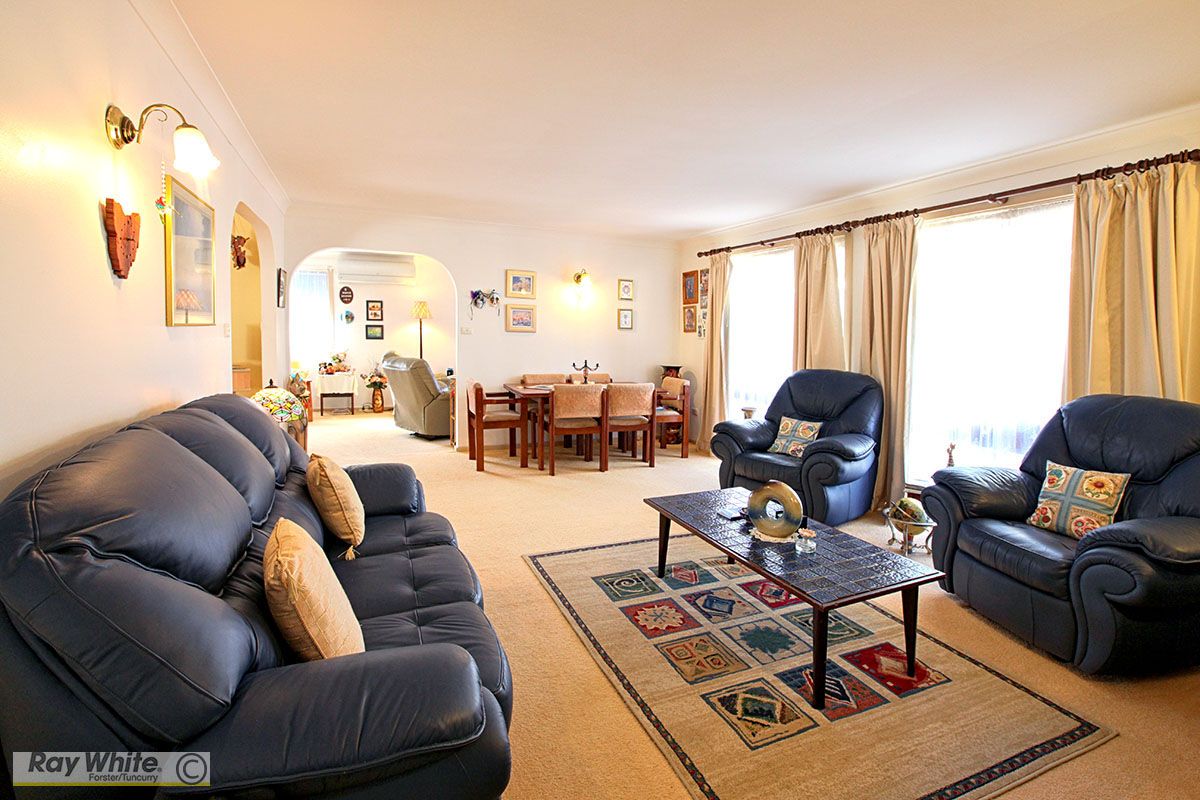 1 Karlowan Place, Forster, NSW 2428