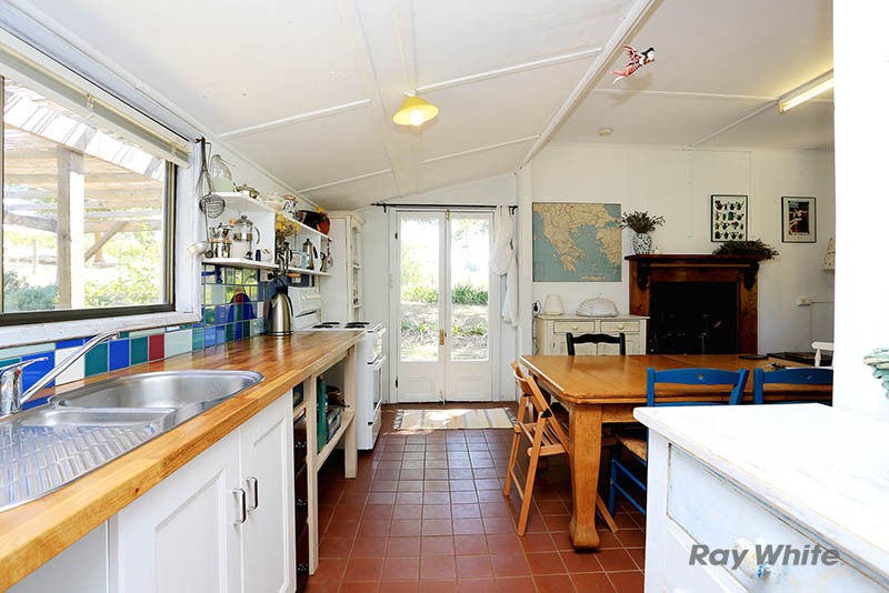 5 North Terrace, Watervale, SA 5452