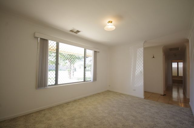 2 Dryandra Drive, Mirrabooka, WA 6061