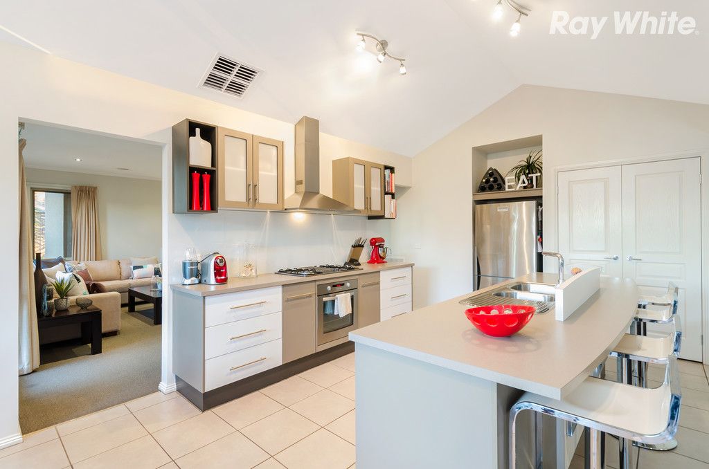 52 Norvel Road, Ferntree Gully, VIC 3156