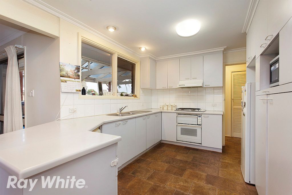 8 Fay Street, Scoresby, VIC 3179