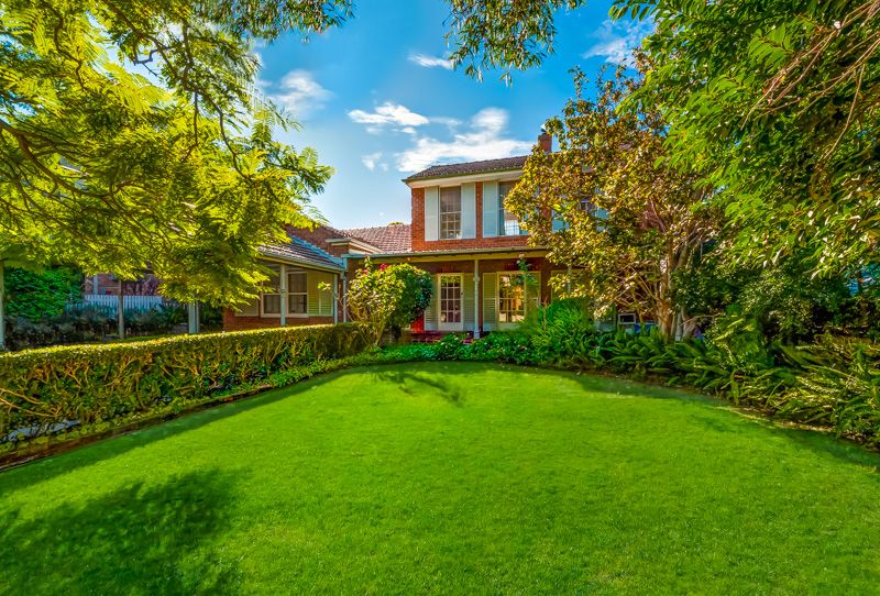 10 Tintern Avenue