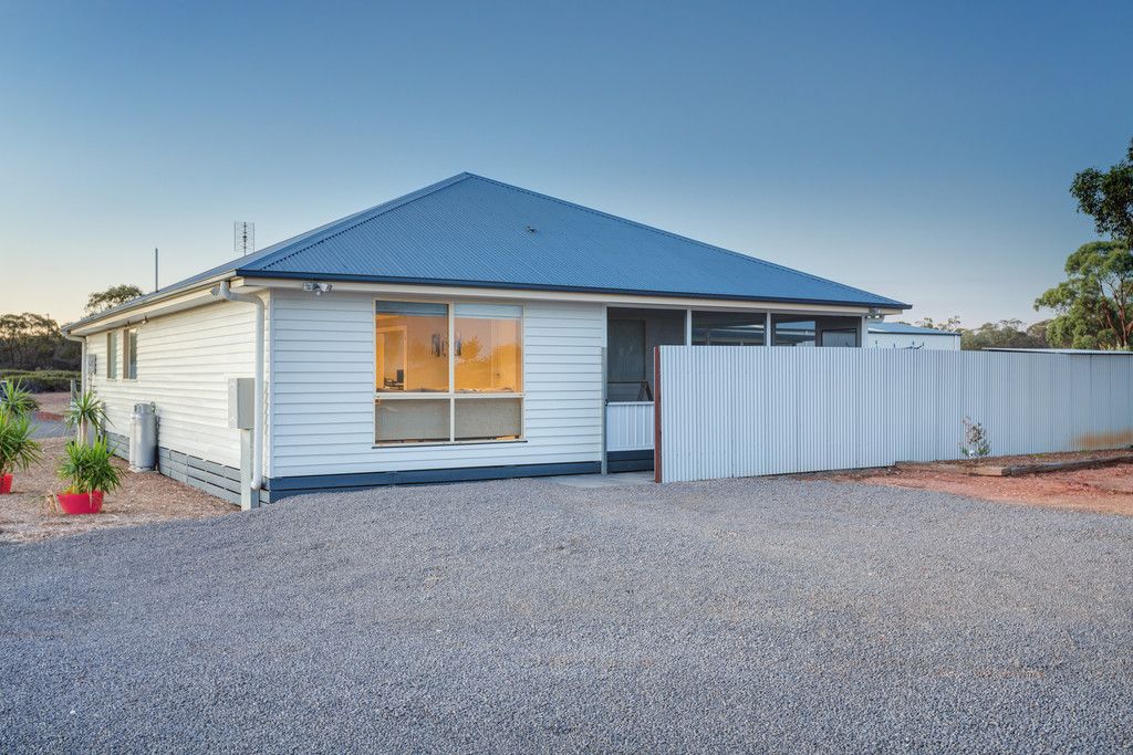 2-4 North Street, Inglewood, VIC 3517