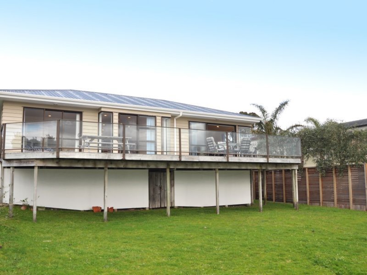 39 Northwest Anchorage, Omaha, Rodney