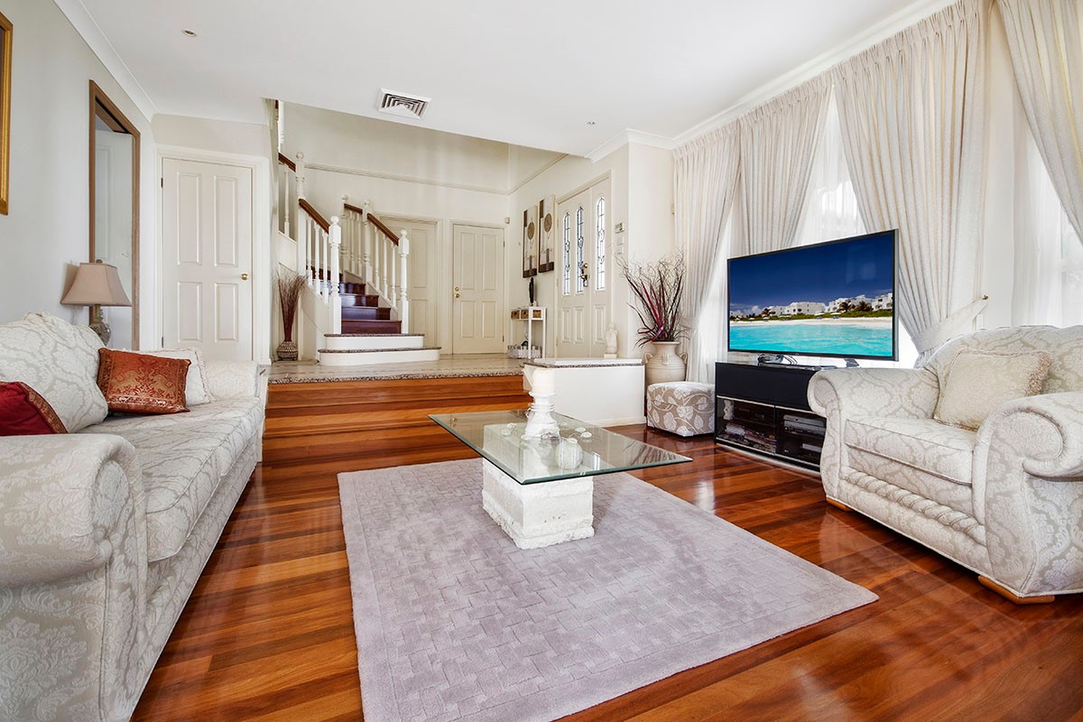 15 Llanberis Drive, Menai, NSW 2234
