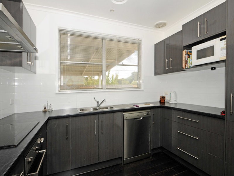 10 Burdett Street, Frankston North, VIC 3200