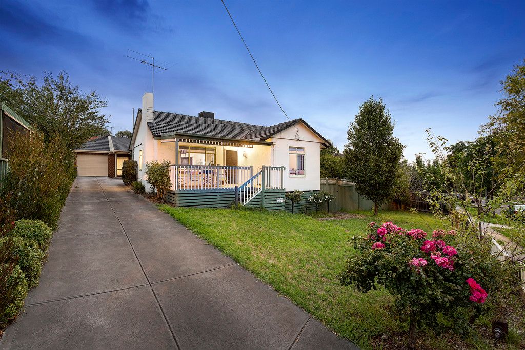 44 Railway Parade, Chadstone VIC 3148