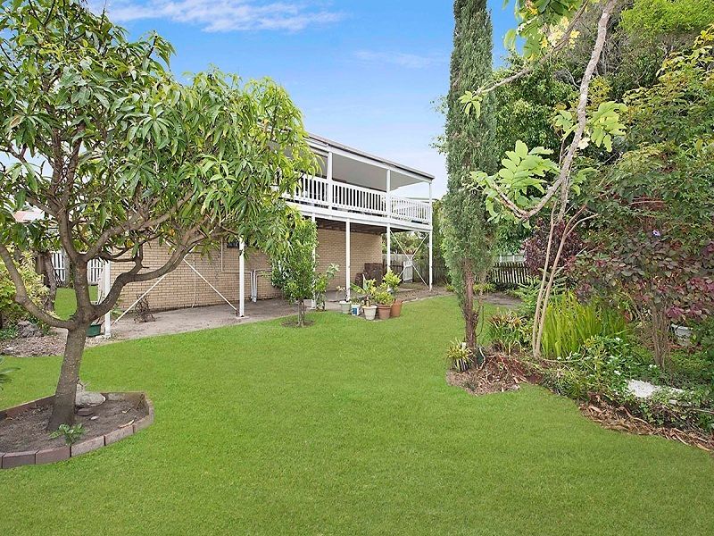 25 Allonga Street, Currimundi, QLD 4551