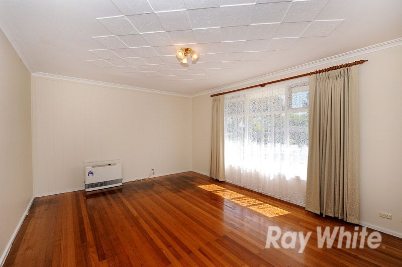 32 Lloyd Street, KNOXFIELD, VIC 3180