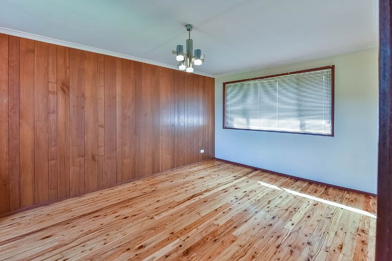 6 Drumalbyn Street, Ingleburn, NSW 2565