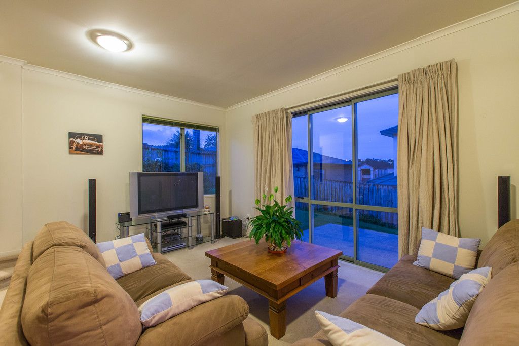 6B Andover Way, Goodwood Heights, Manukau City