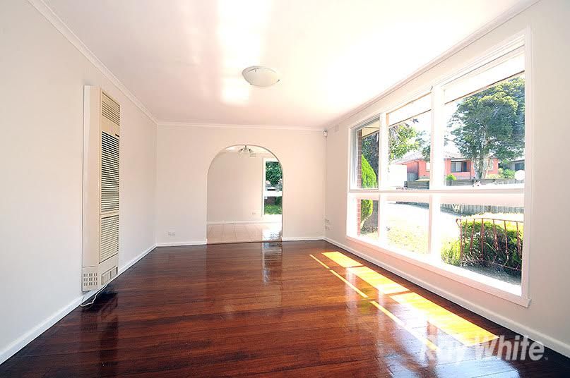 15 Lawrence Crescent, Noble Park North, VIC 3174