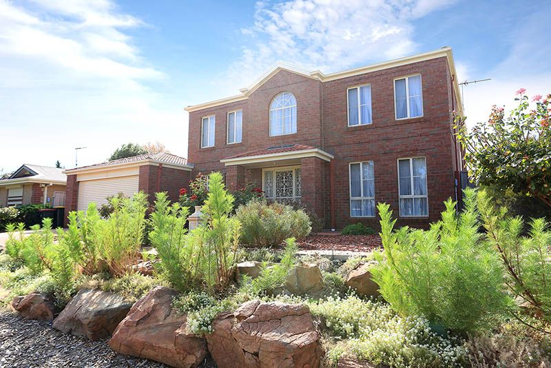 121 Somerset Grove, Craigmore, SA 5114