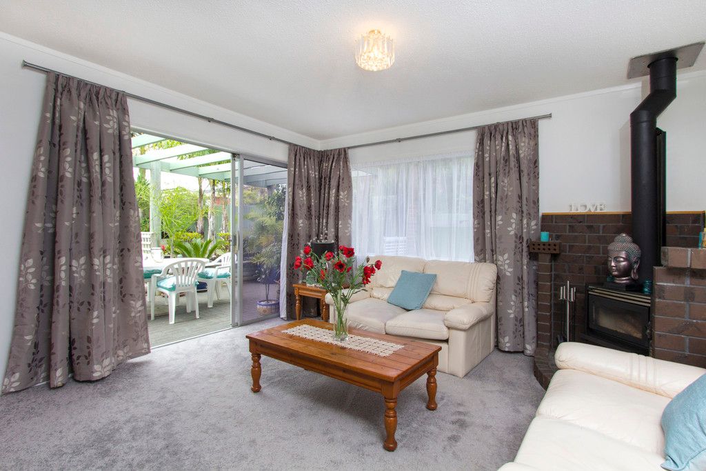 1/7 Ursula Place, Half Moon Bay, Manukau City