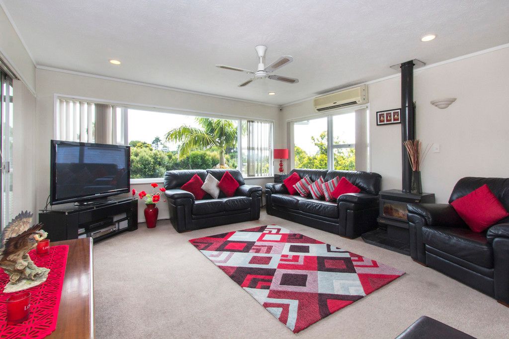 15 Okareka Place, Pakuranga, Manukau City