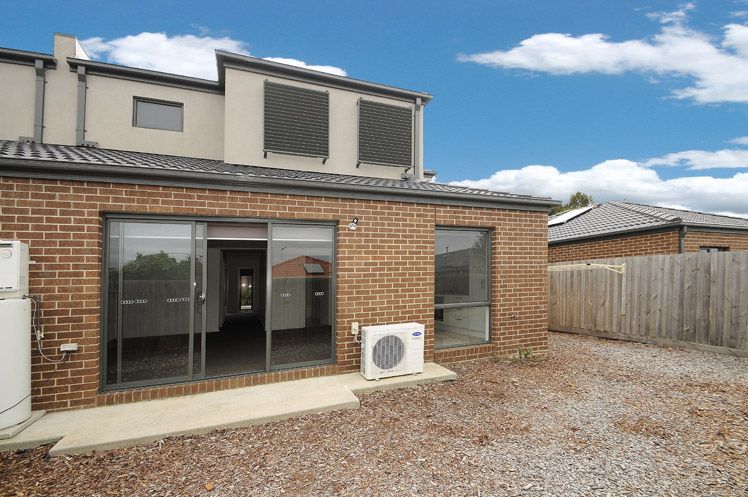 8 Elder Court, Carrum Downs, VIC 3201