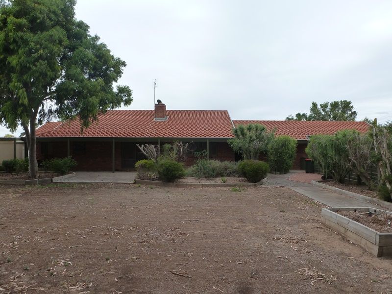 61 Hopetoun Street, Rochester, VIC 3561