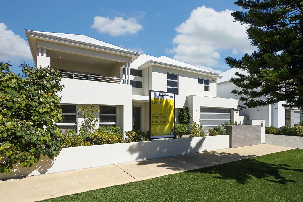 24 Tenerife Boulevard, Hillarys, WA 6025