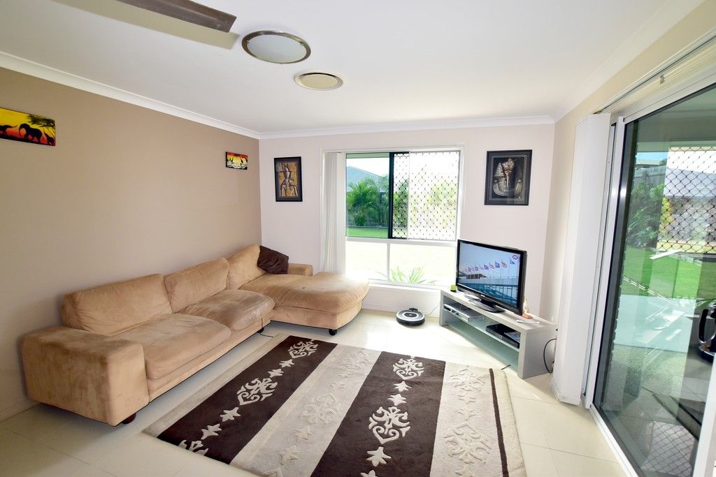 110 Penda Avenue, New Auckland, QLD 4680