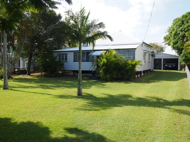230 Cypress Street, Urangan, QLD 4655