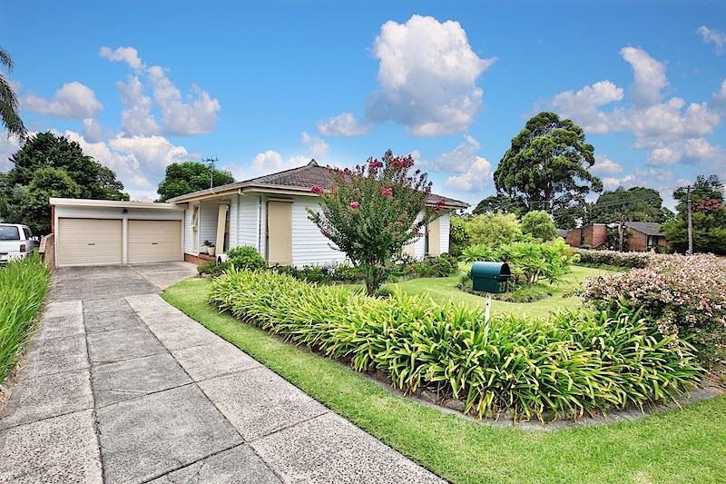 27 Alfred Street, Bomaderry, NSW 2541