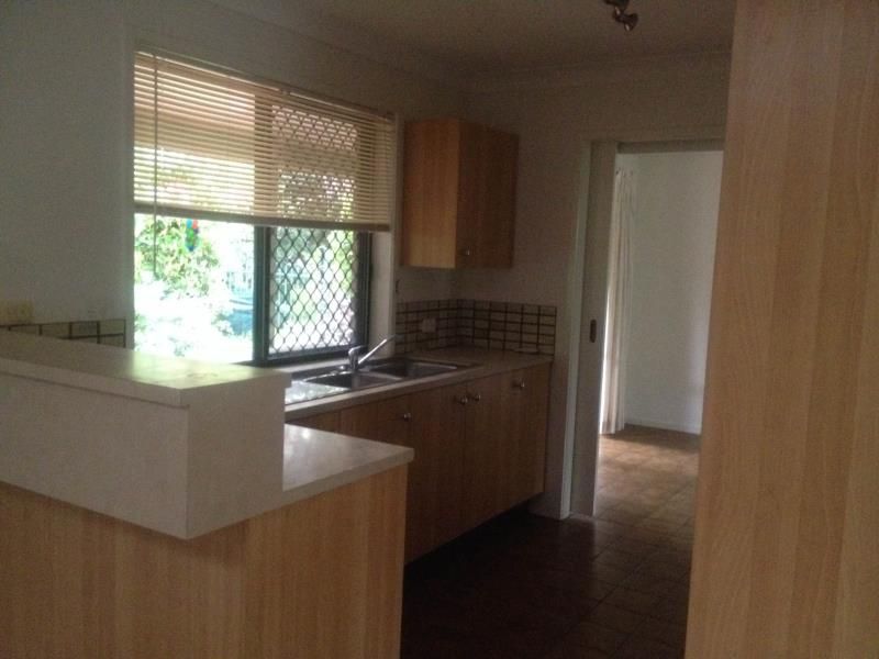 4 Oedipus Court, Eatons Hill, QLD 4037