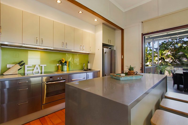 255 Oxley Road, Graceville, QLD 4075