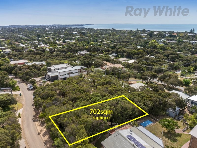 8 Phyllis Parade, Rye, VIC 3941