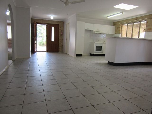 10 Culla Culla Street, Battery Hill, QLD 4551