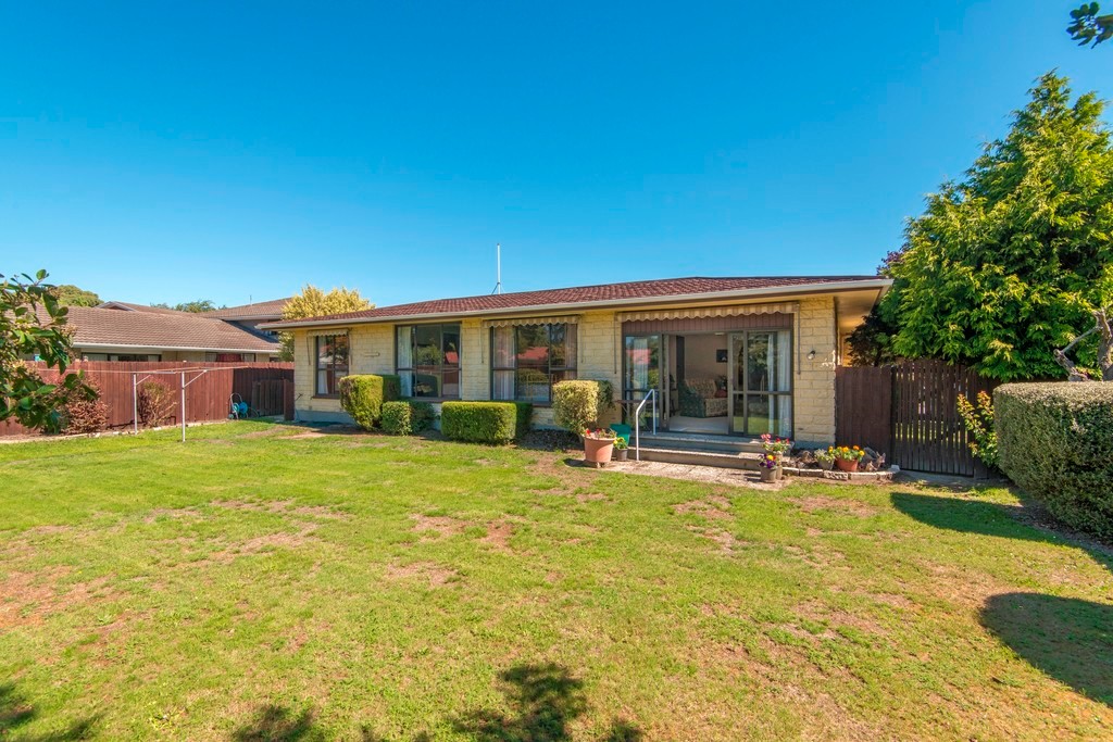 14 Juniper Place, Burnside, Christchurch City