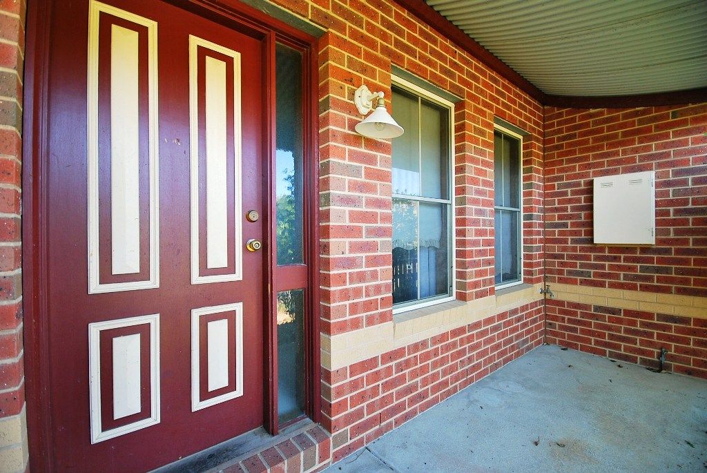 2/4 Lal Lal Street, GOLDEN POINT, VIC 3350