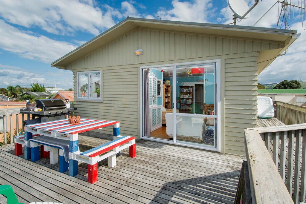 812b Papamoa Beach Road, Papamoa Beach, Tauranga City