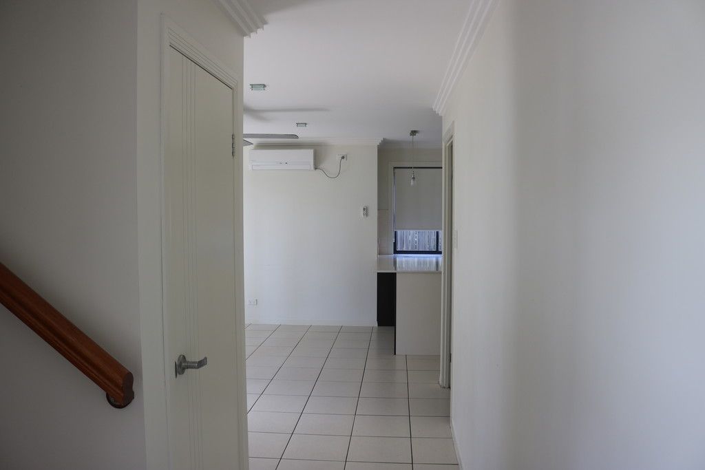 2/21 Railway Street, North Booval, QLD 4304