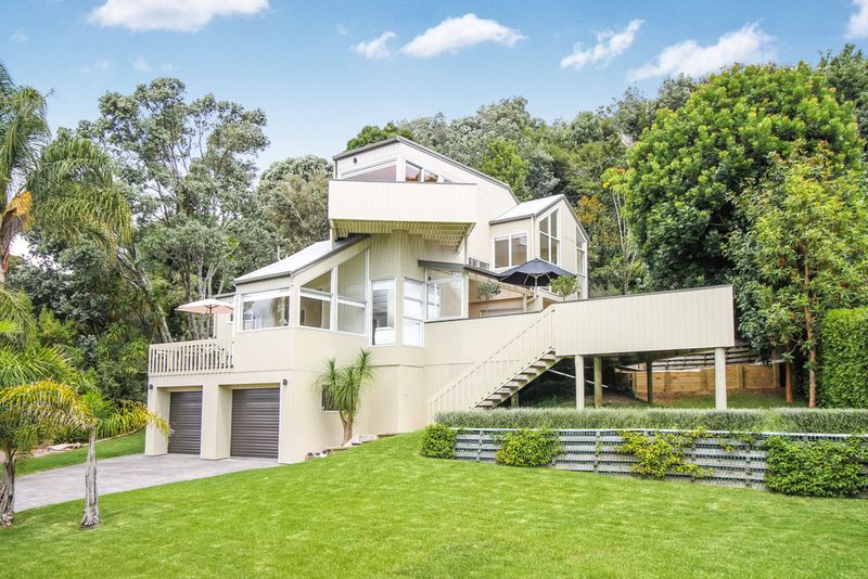 Location, Stunning Sea Views - Eastern Beach