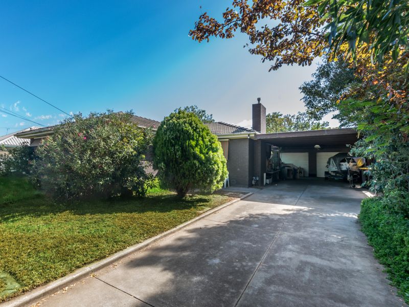 7 Christopher Crescent, Melton, VIC 3337