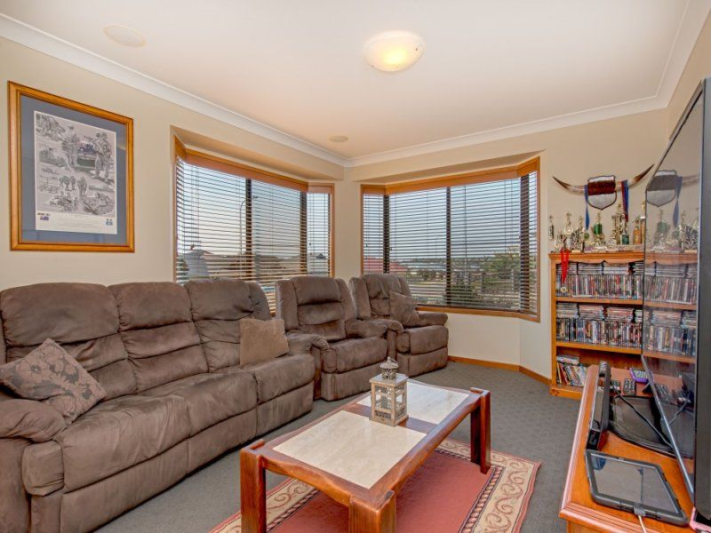 24 Balonne Drive, Glenvale, QLD 4350