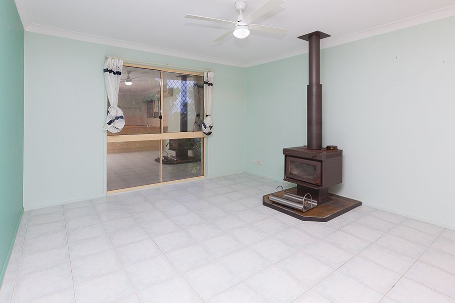 32 Woodbine Crescent, Camira, QLD 4300