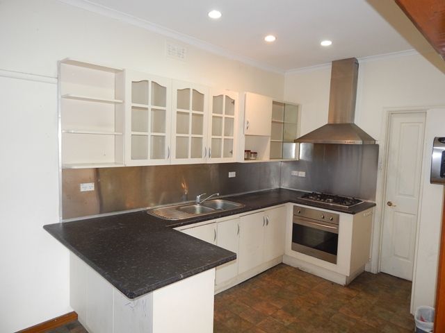 7 Epstein Street, Reservoir, VIC 3073