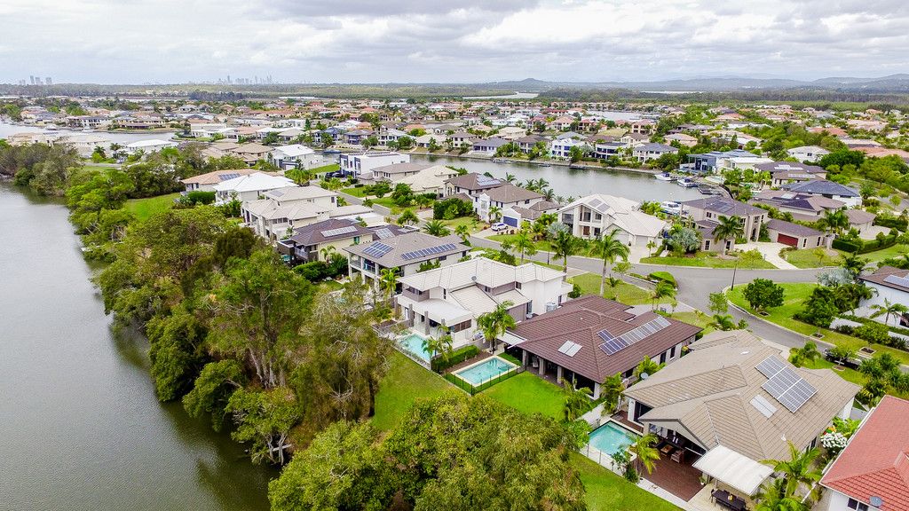 9 Parkview Place, Helensvale, QLD 4212