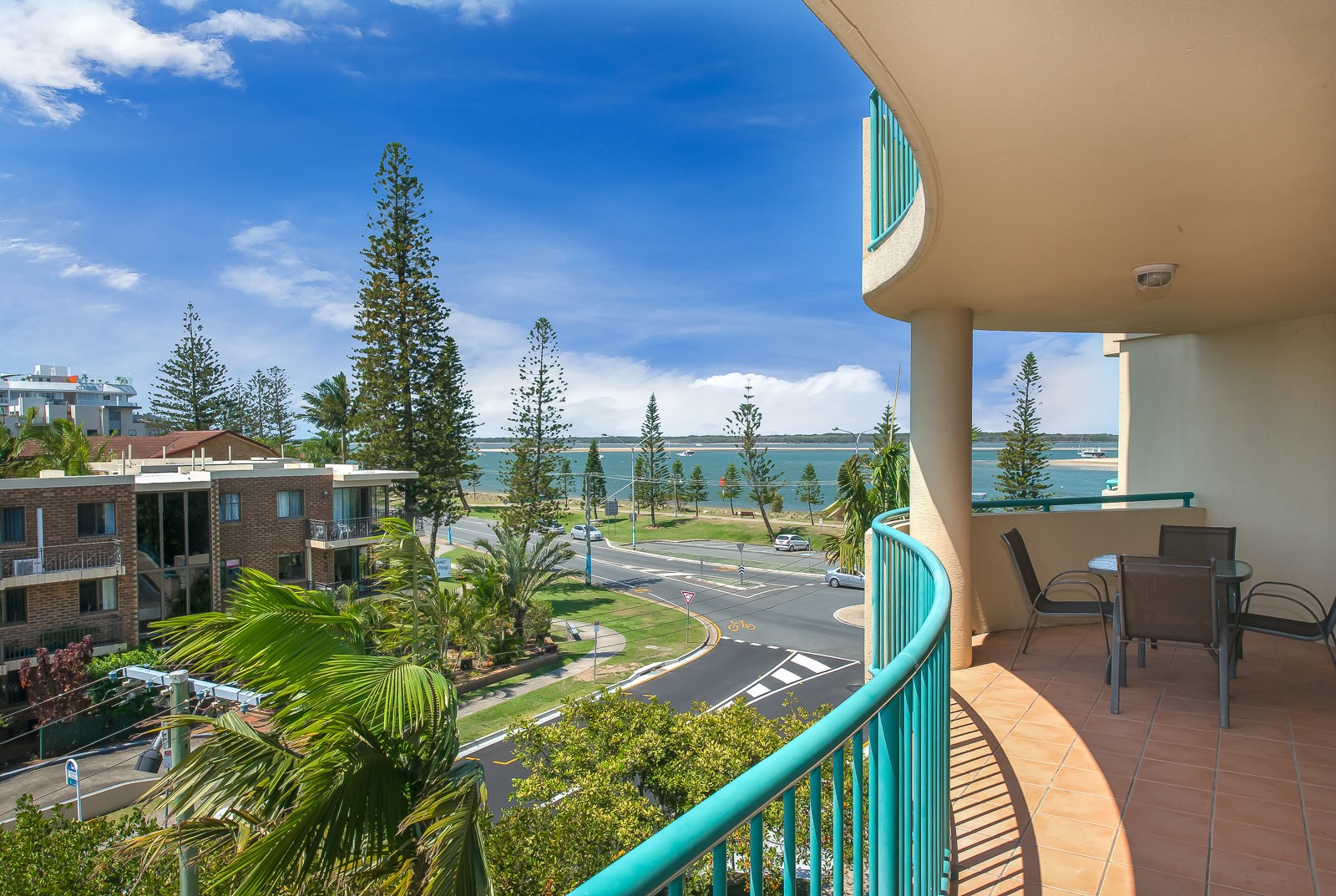 42/484 Marine Parade, Biggera Waters, QLD 4216